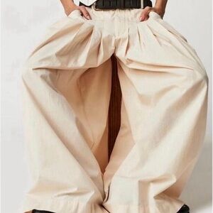 Free People Pleated Sz 10 Super wide linen pants